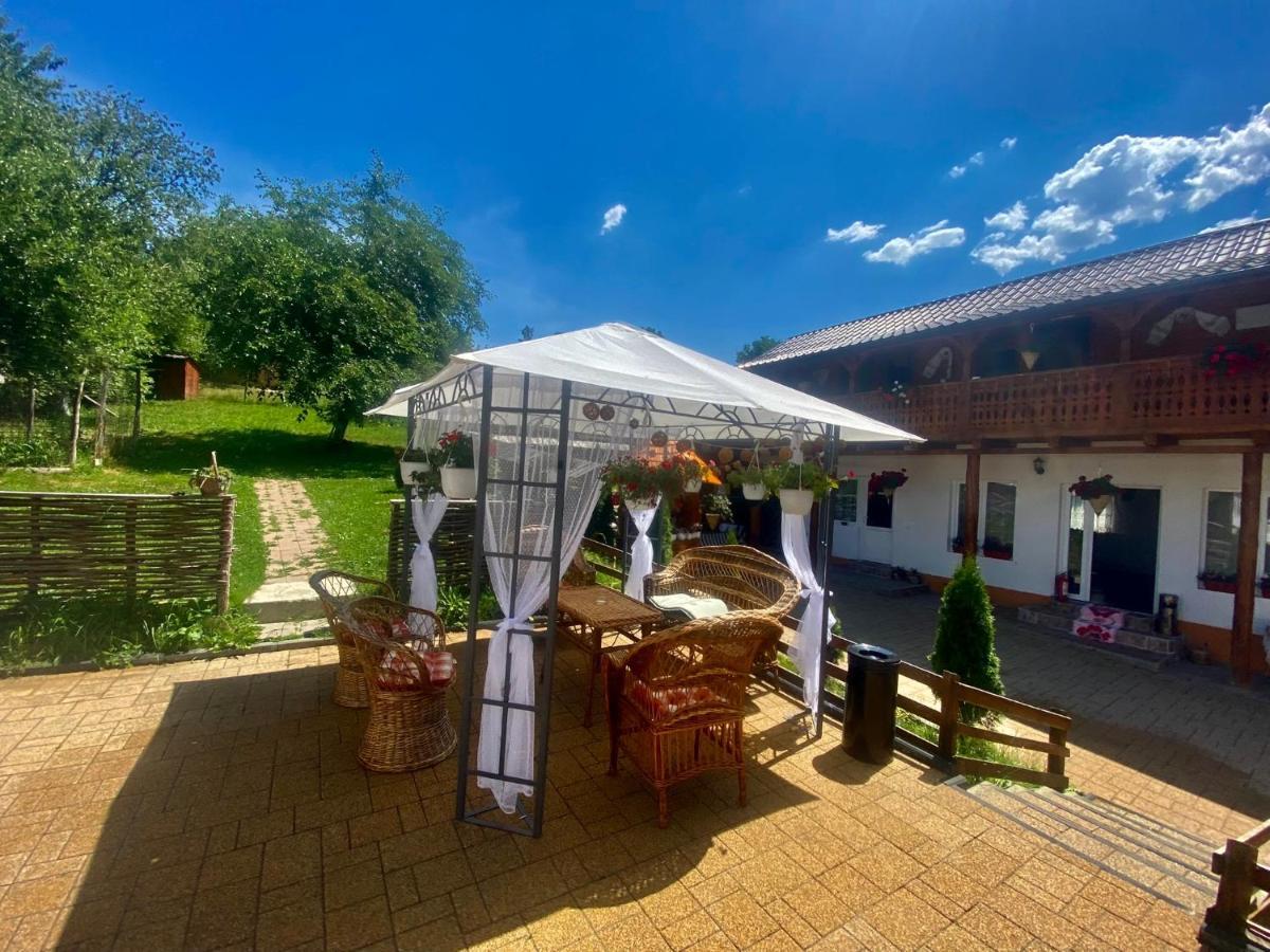 Floare De Maramures 1 Vadu Izei Εξωτερικό φωτογραφία